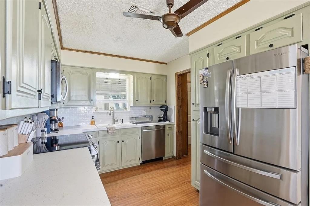 3048 S Highway 171 - Photo 5 of 25