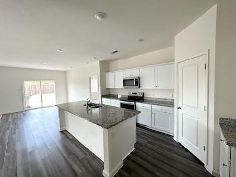 600 Crestridge Dr - Photo 3 of 12