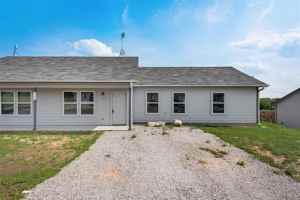 featured image of 114 Nail Ct #100