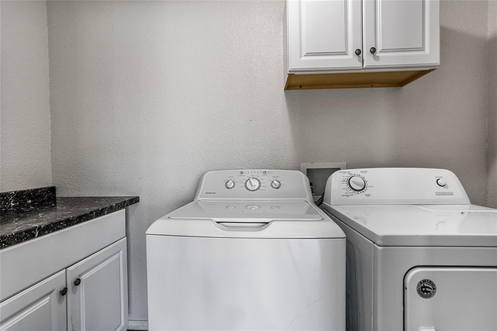 3558 South Dr - Photo 7 of 25