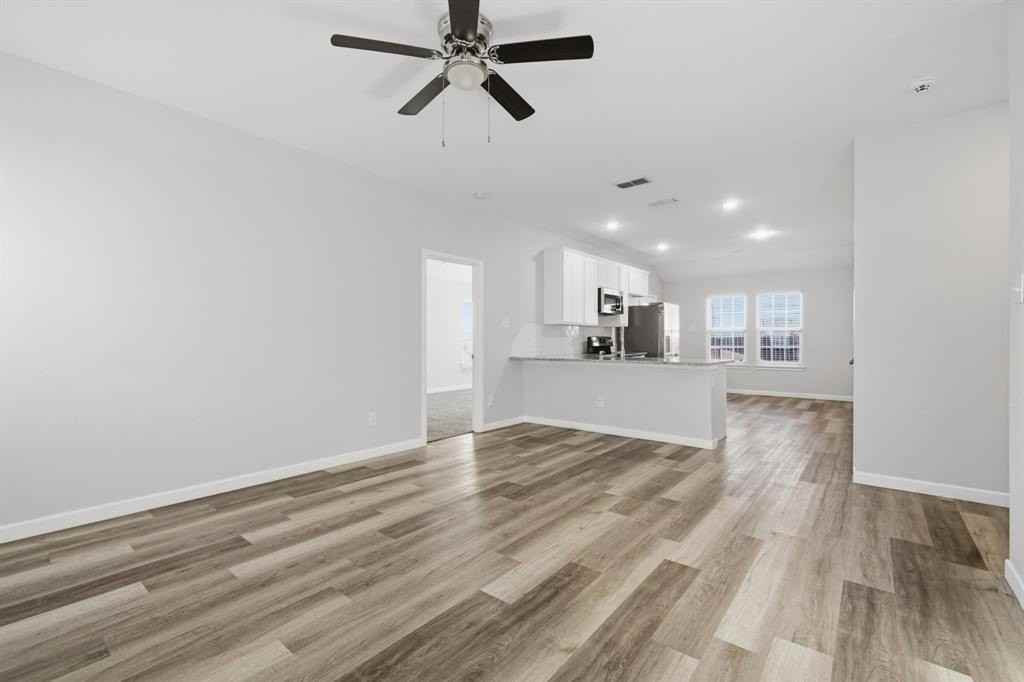 2050 Lillius St - Photo 4 of 25