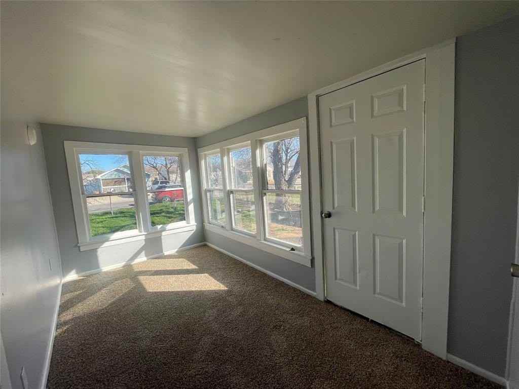 1801 S 11th St - Photo 6 of 7