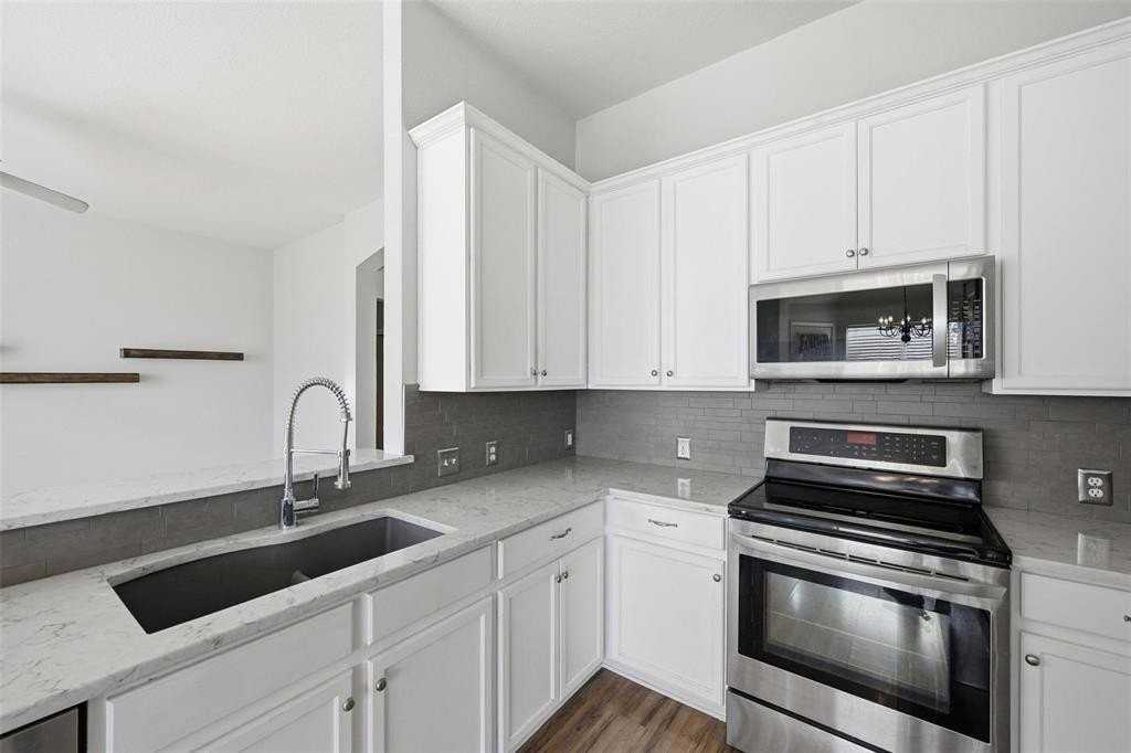 1020 Hay Stack Ct - Photo 6 of 20