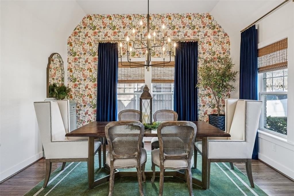 5019 Stoneleigh Ave - Photo 6 of 21