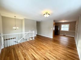 featured image of 76 Trottingham Ct