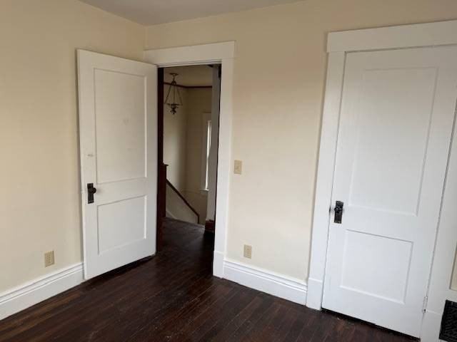 341 11th SW St - Photo 7 of 13