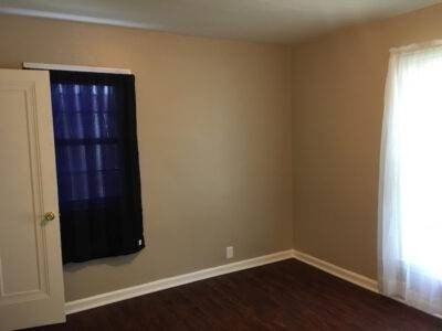 1374 Bryden Dr - Photo 6 of 8