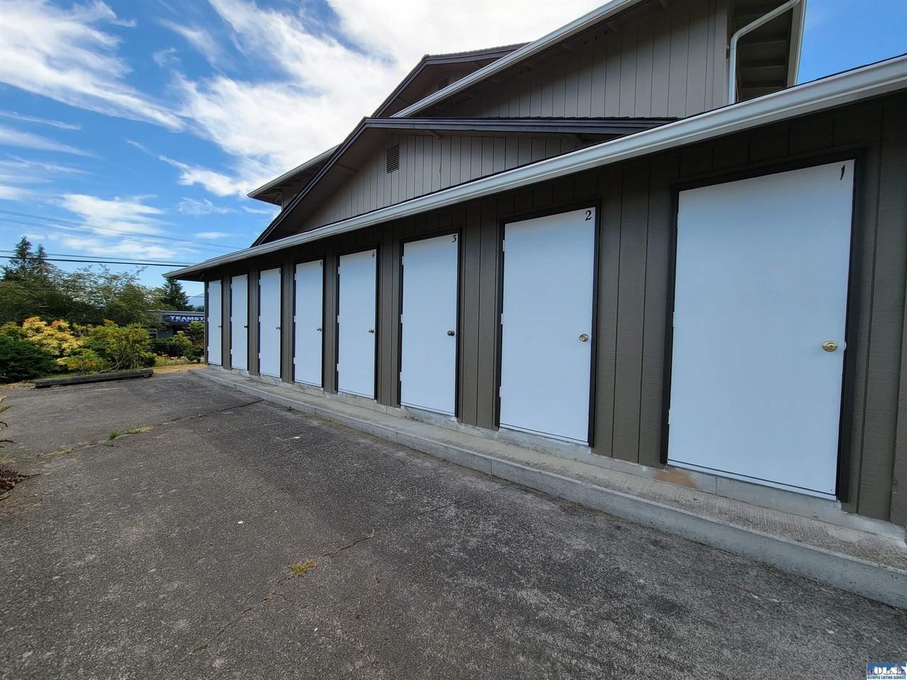 1308 S C St - Photo 5 of 5