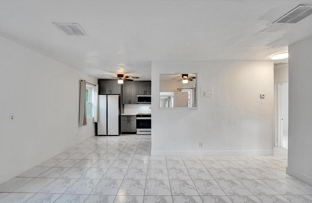 1836 Sw 9th Ave - Photo 3 of 50