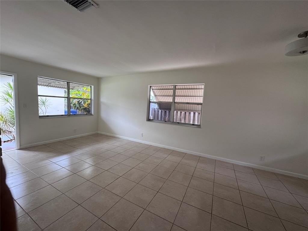 2901 Jackson St #11 - Photo 2 of 20