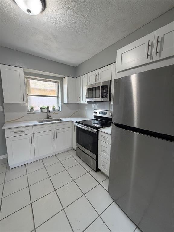 5826 Pierce St - Photo 6 of 10