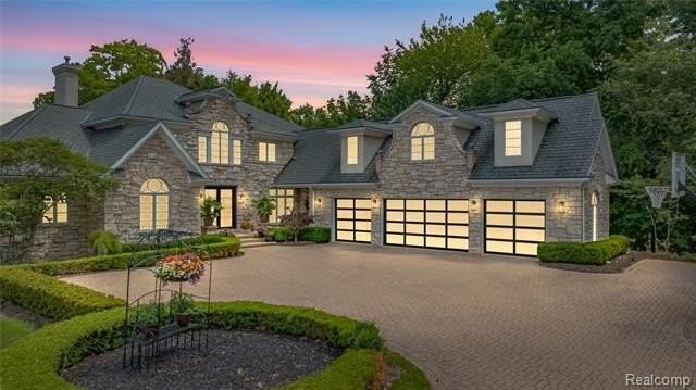 4326 Commerce Rd - Photo 2 of 50