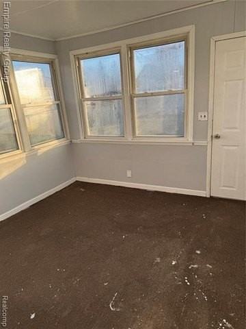 16813 Tireman St - Photo 5 of 32