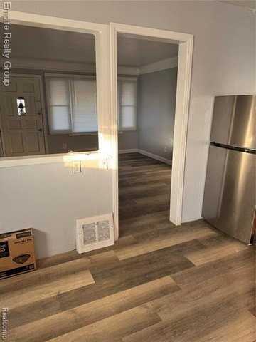 16813 Tireman St - Photo 7 of 32