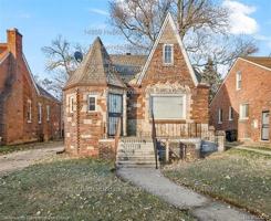 featured image of 14859 Hubbell St