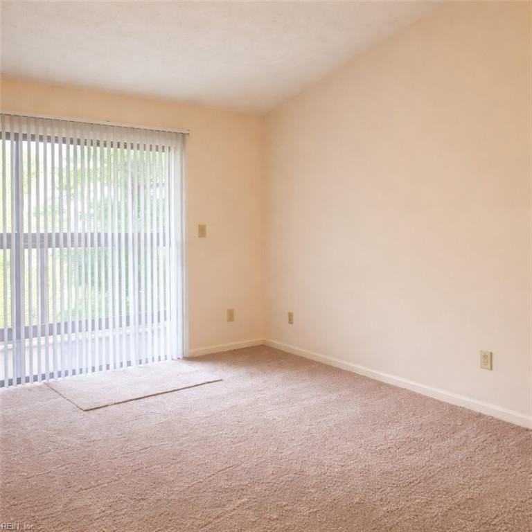 45 Wells Ct - Photo 2 of 9