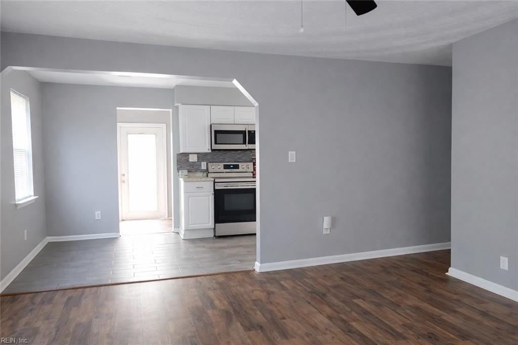 2510 Graham St - Photo 4 of 11