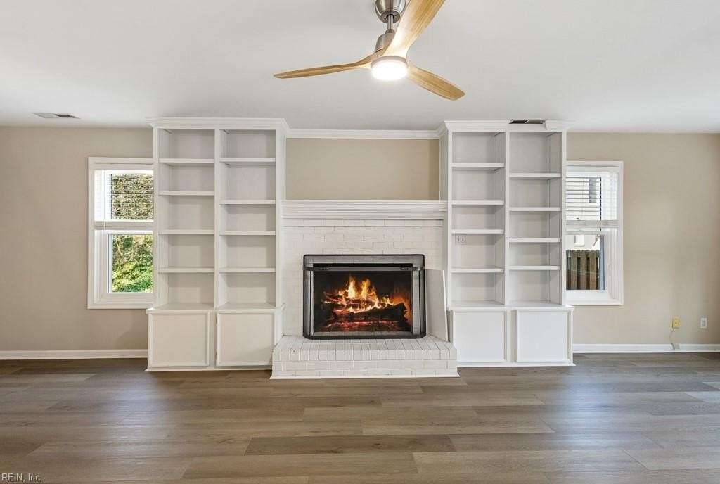 301 Discovery Rd - Photo 4 of 36