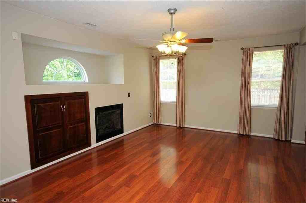 316 Sawmill Arch - Photo 2 of 29