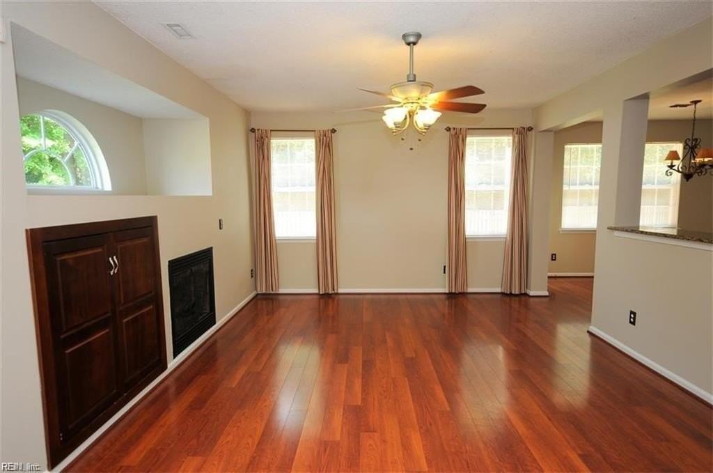 316 Sawmill Arch - Photo 4 of 29