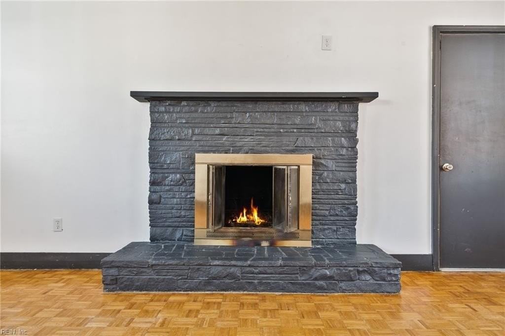 606 Charlton Dr - Photo 5 of 25