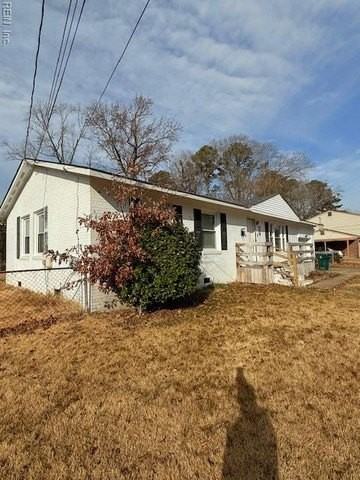 13 Grant Dr - Photo 7 of 17