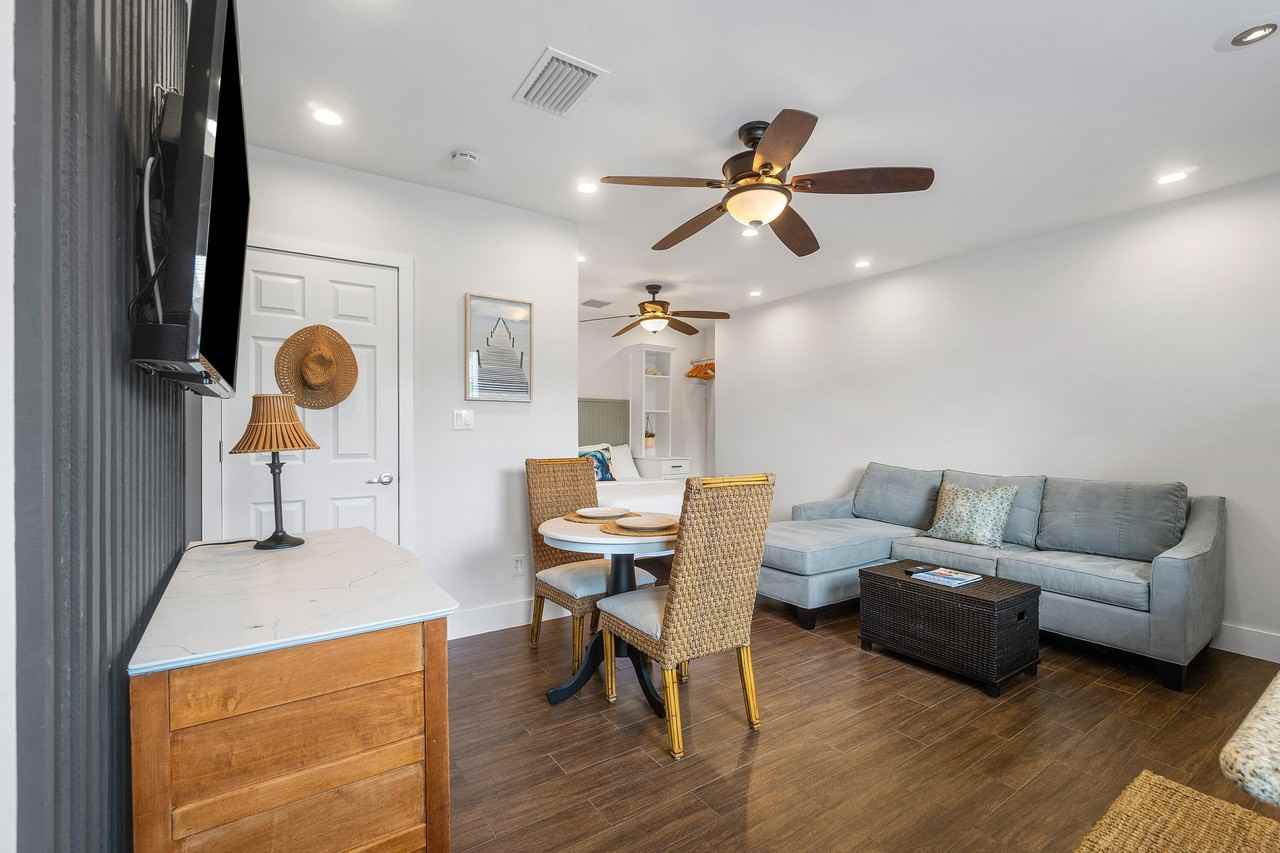 43 W Plumosa Ln #S - Photo 5 of 15