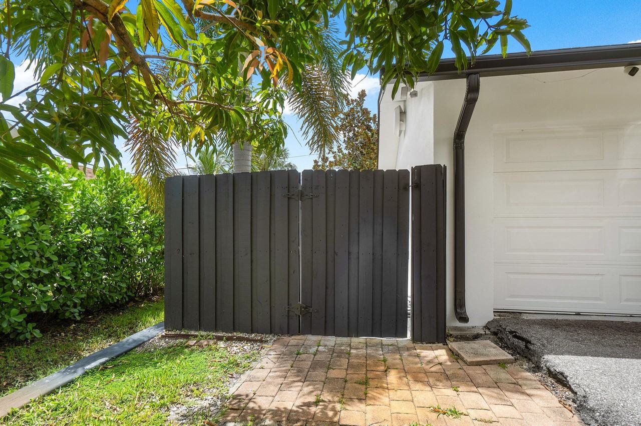 43 W Plumosa Ln #S - Photo 6 of 15