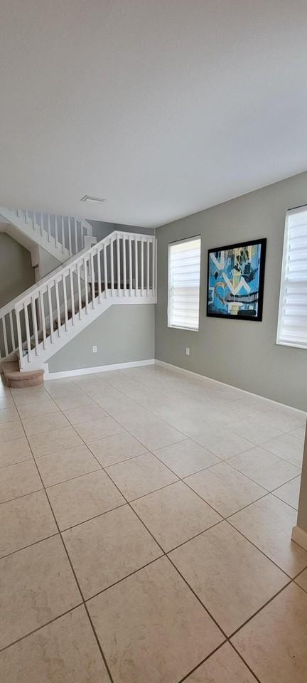 11357 Nw 87th Ln - Photo 7 of 50