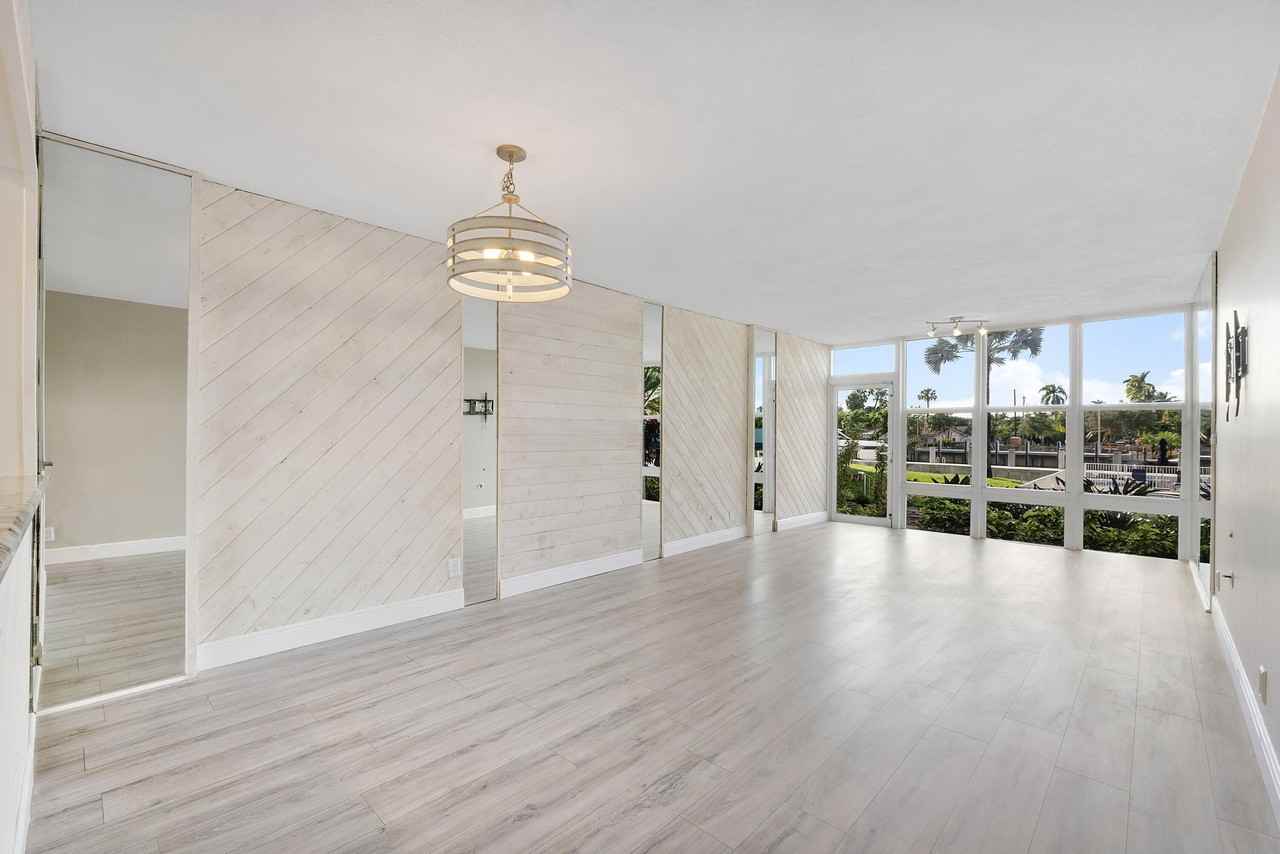 1391 S Ocean Blvd #107 - Photo 4 of 20