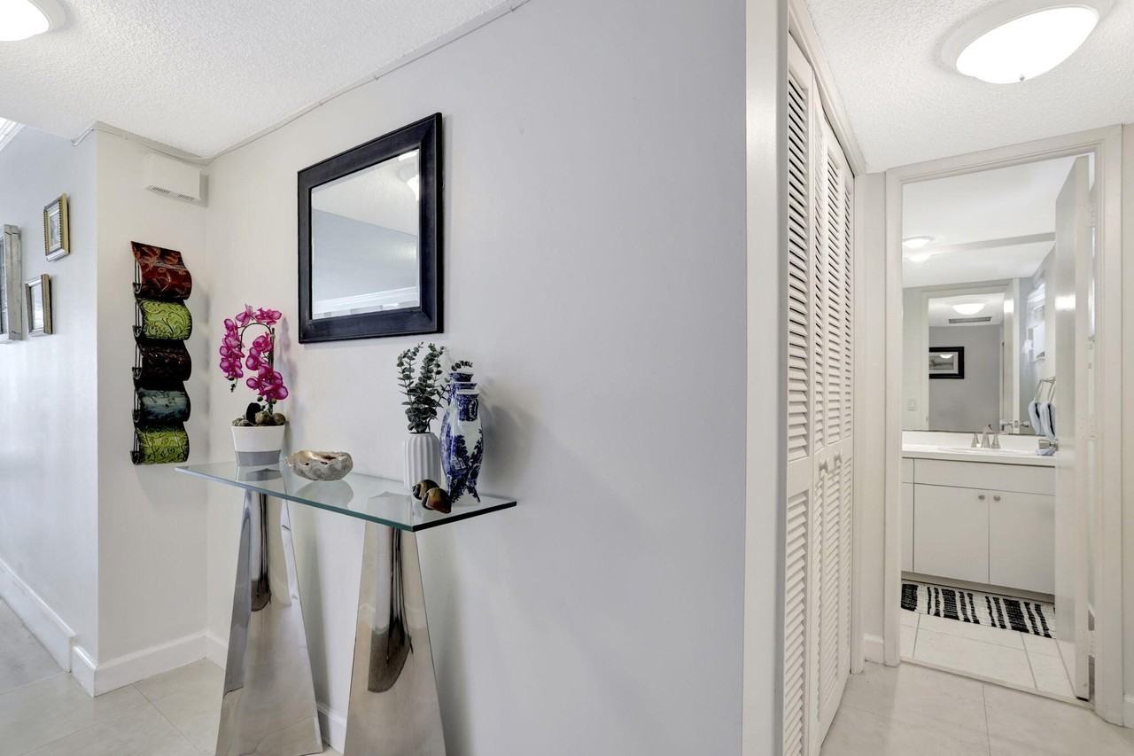 2851 S Palm Aire Dr #407 - Photo 7 of 35