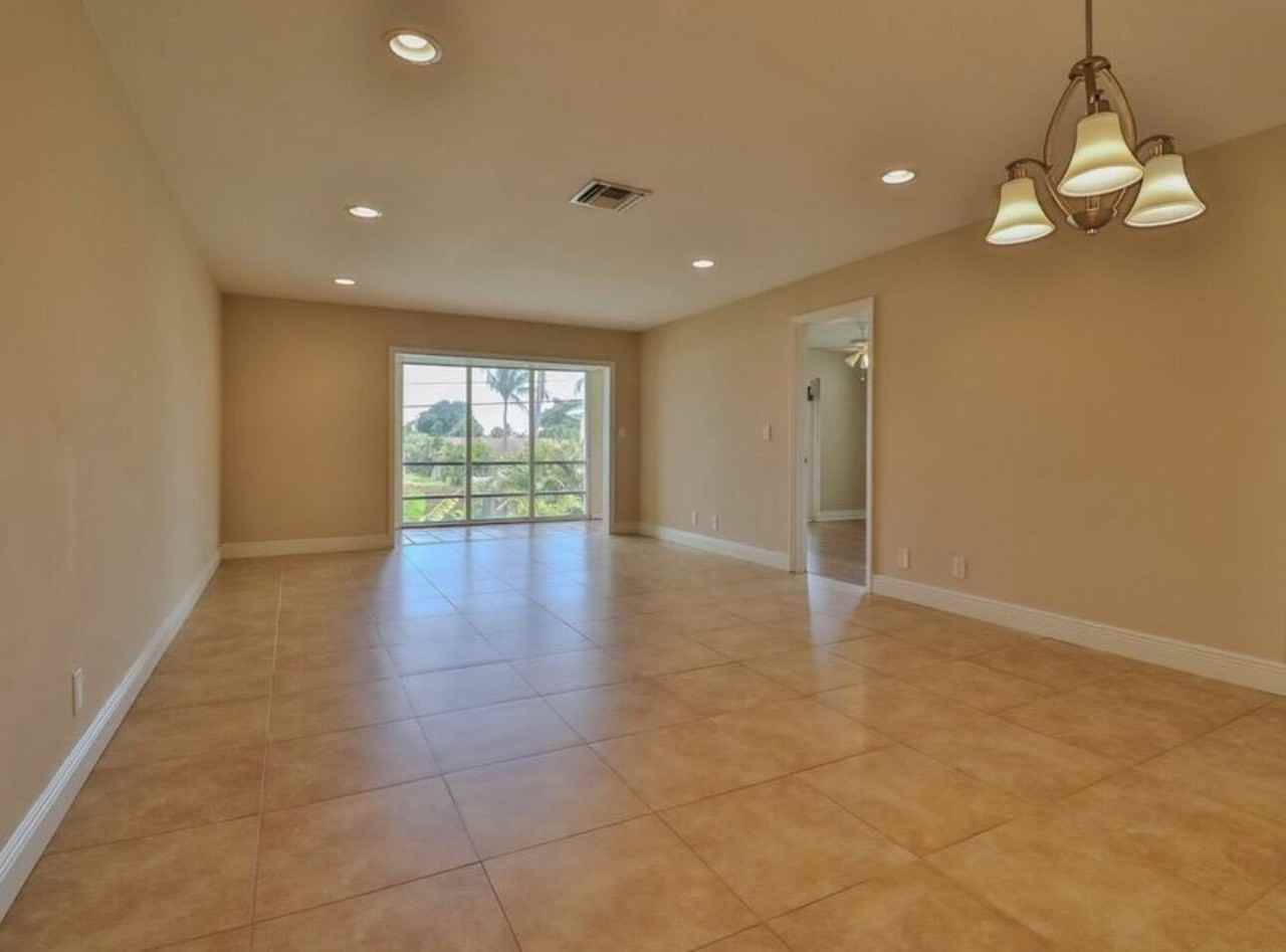 118 Yacht Club Dr #7 - Photo 6 of 19