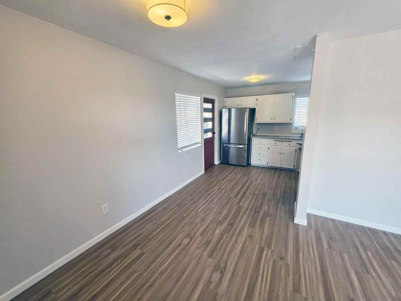 2402 Meadow Lark Dr - Photo 7 of 24