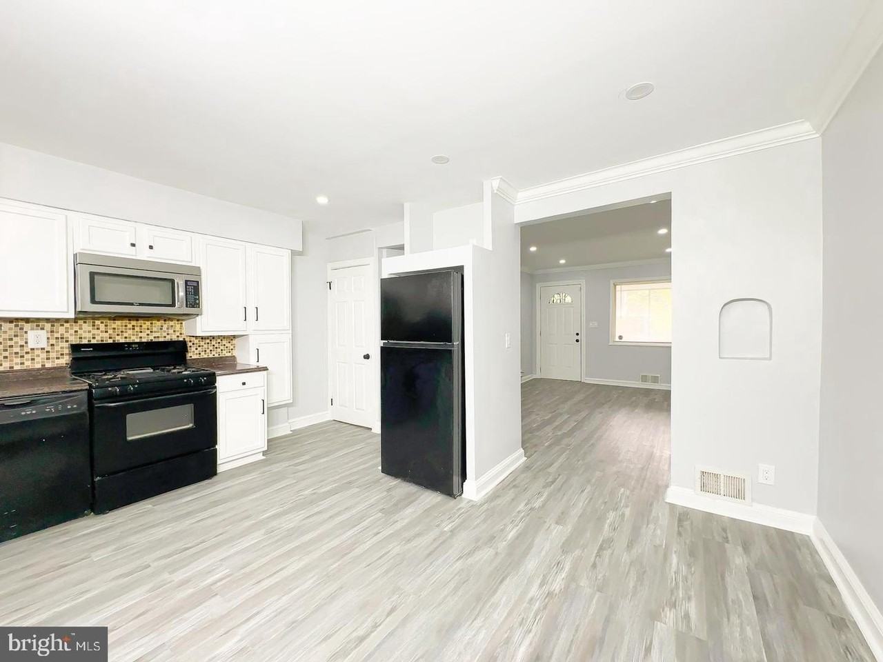 130 36th St Ne - Photo 6 of 15