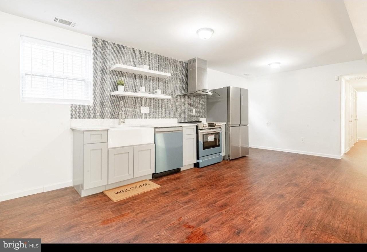 824 48TH Place NE unit: Basement #BS - Photo 2 of 3