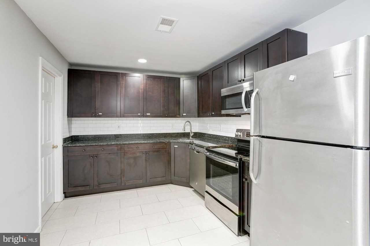 3315 Eastern Ave Apt 203 #203 - Photo 4 of 13