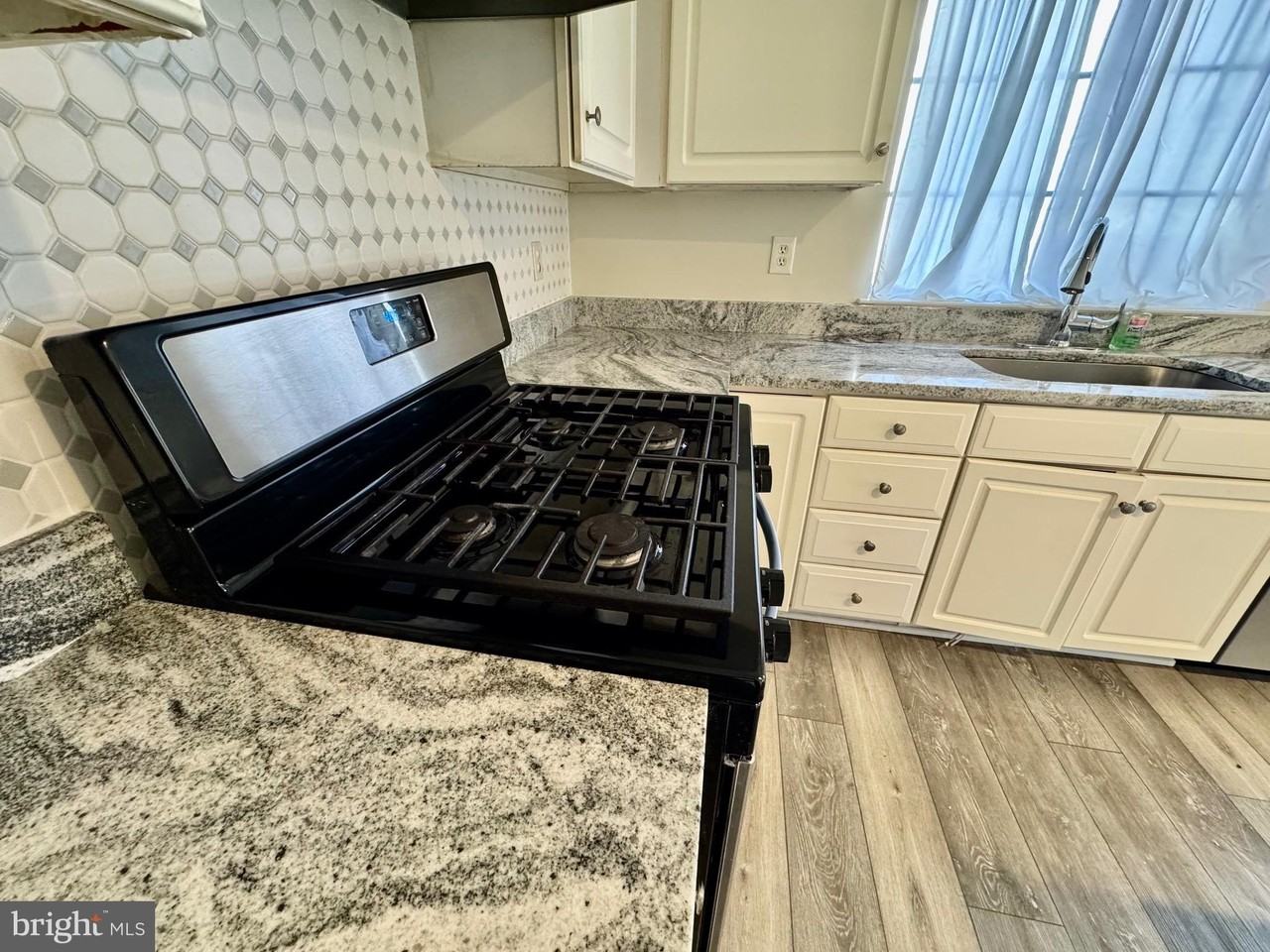 13660 Ansel Ter - Photo 7 of 36