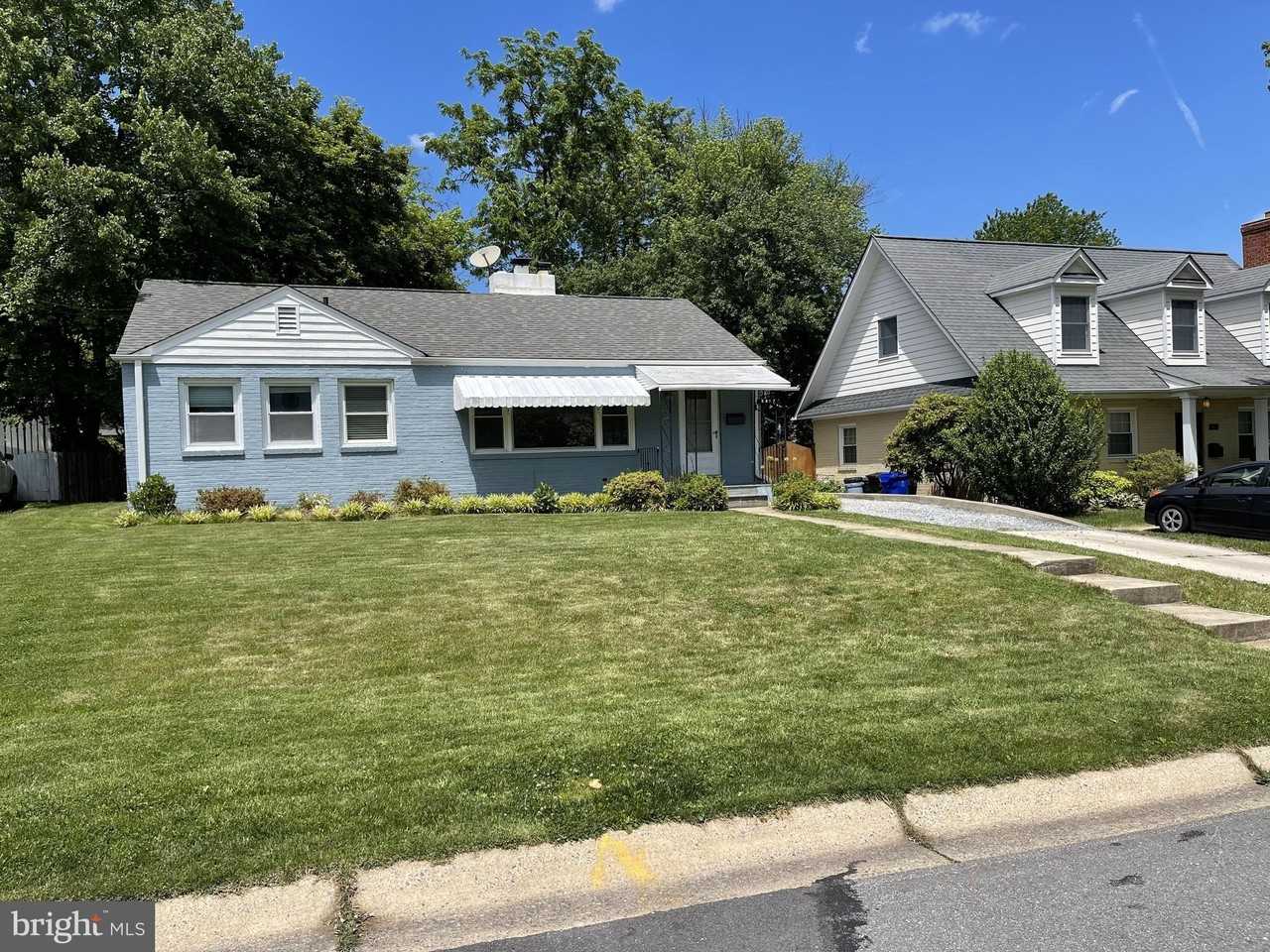 5817 Kingswood Rd - Photo 5 of 40