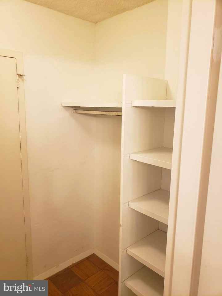 5225 Pooks Hill Rd Apt 1014s #1014S - Photo 6 of 14