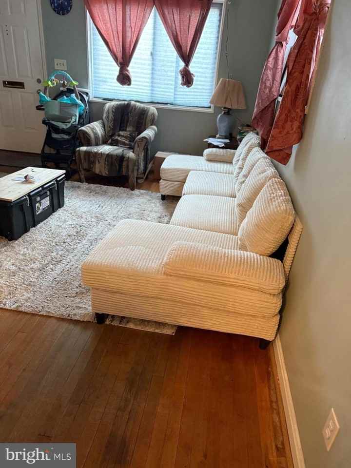 3518 Madison St - Photo 6 of 13