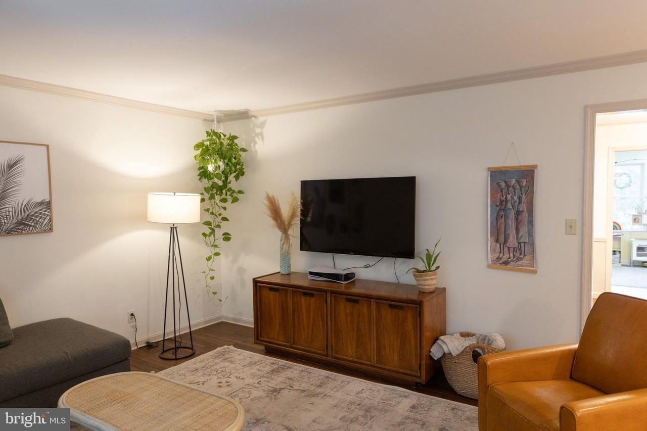 44752 Green Acre Ln - Photo 4 of 45