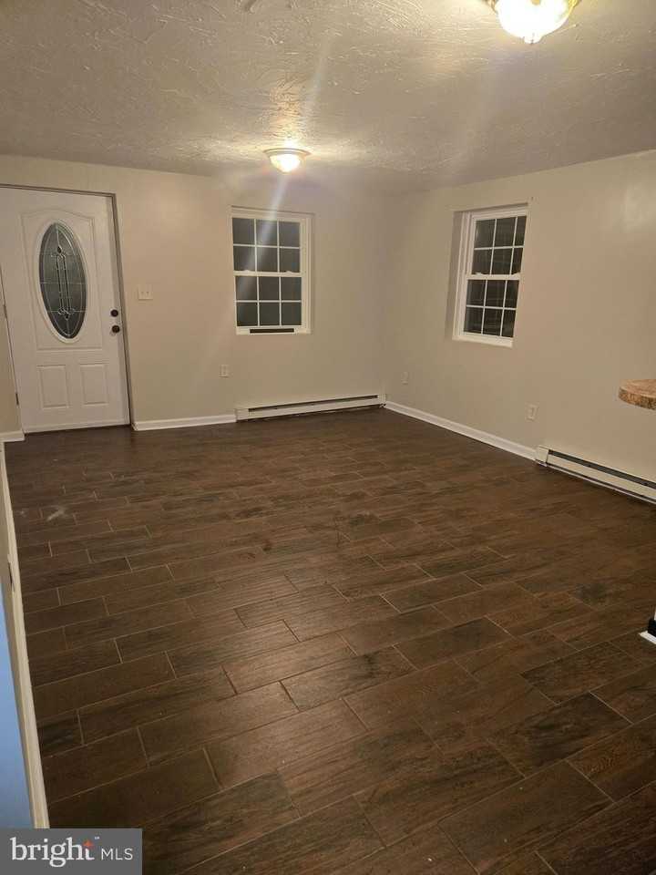 1114 Telegraph Rd - Photo 2 of 10