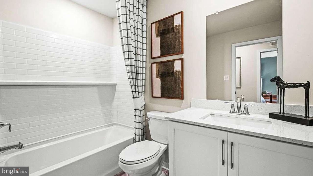 26 Four Leaf Dr - Photo 7 of 14