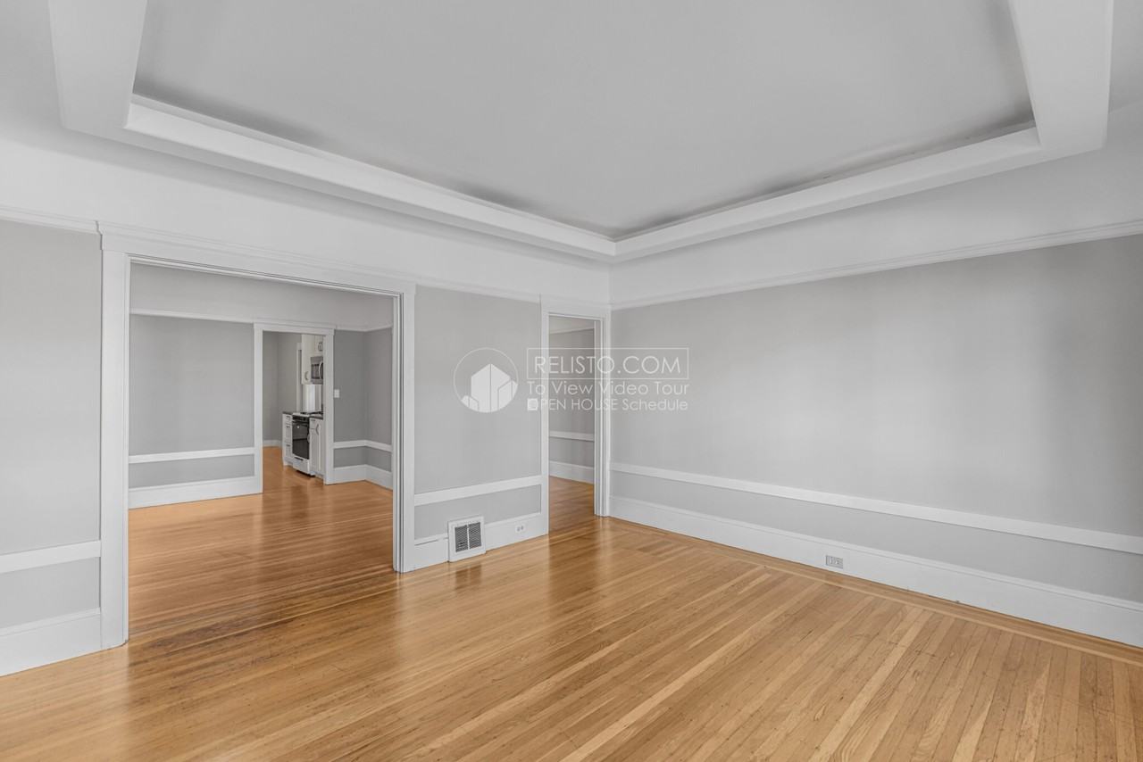 690 6th Ave - Photo 4 of 26