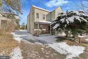 featured image of 116 E 7th Ave Apt 3 #3