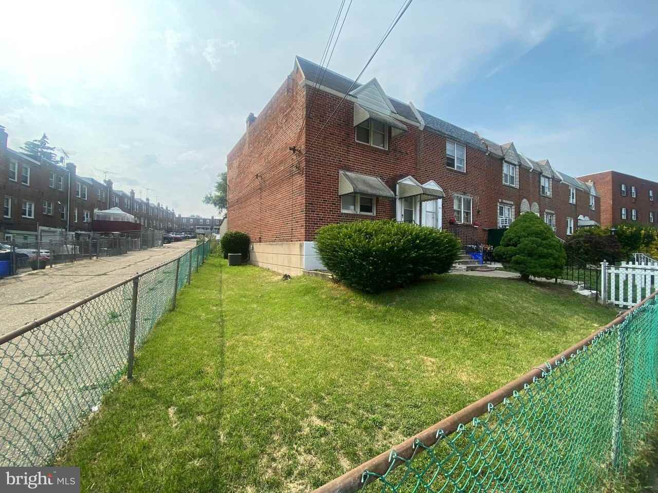 6010 Oakland St Unit 1 #1 - Photo 2 of 13