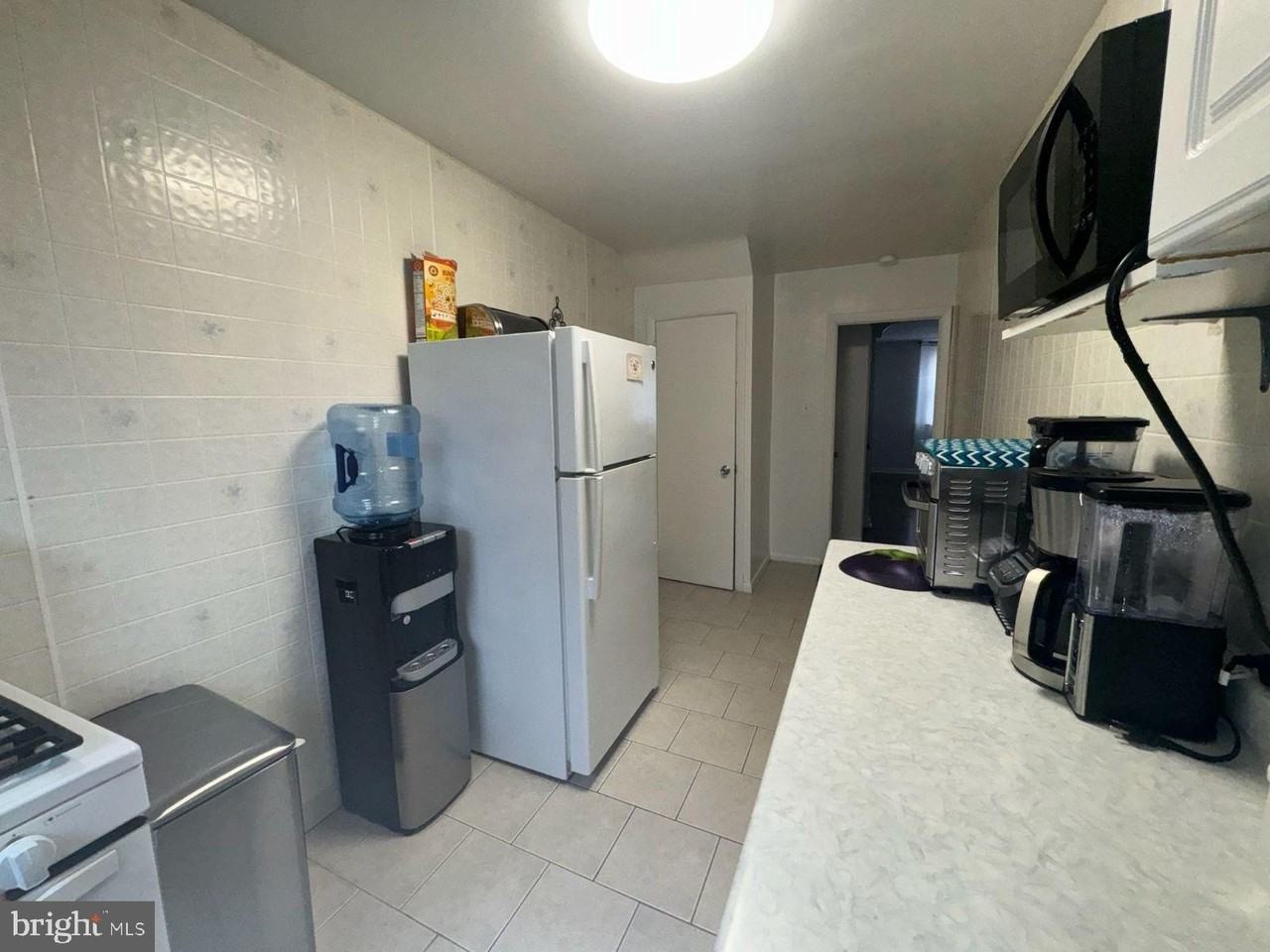 6010 Oakland St Unit 1 #1 - Photo 3 of 13