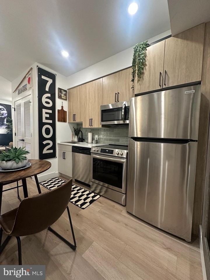 2025 Frankford Ave Unit A #A - Photo 6 of 14