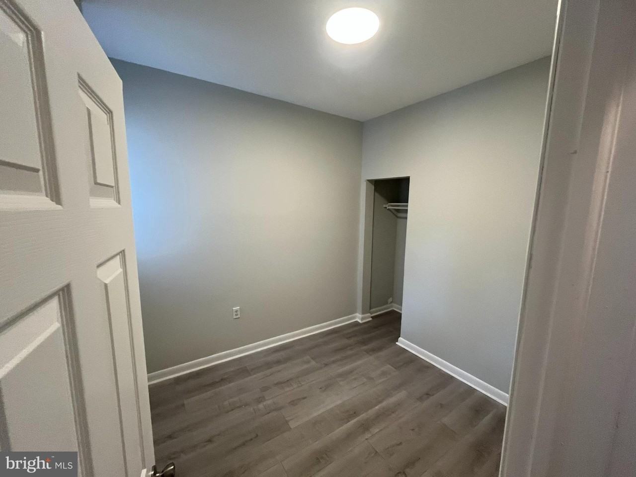 3117 Morse St - Photo 3 of 4