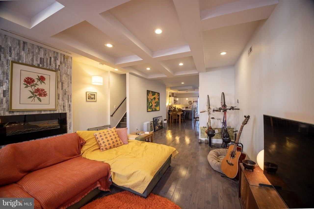 1407 S 18th St - Photo 4 of 22